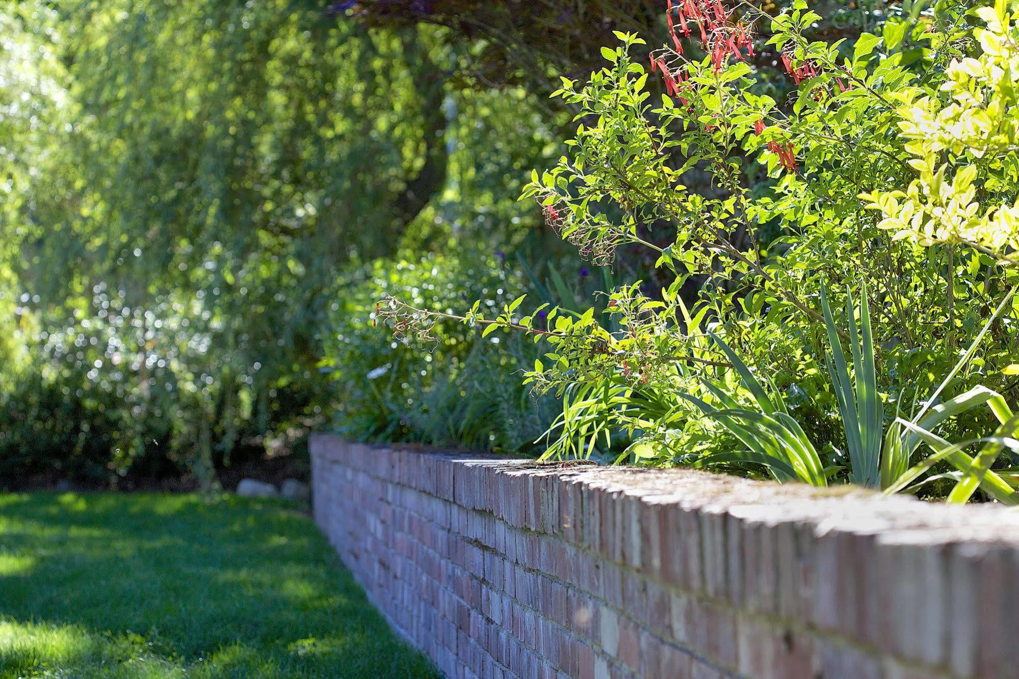 Hedgerow House Bed and Breakfast Ganges Exterior foto